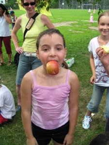 Apple Bobbing